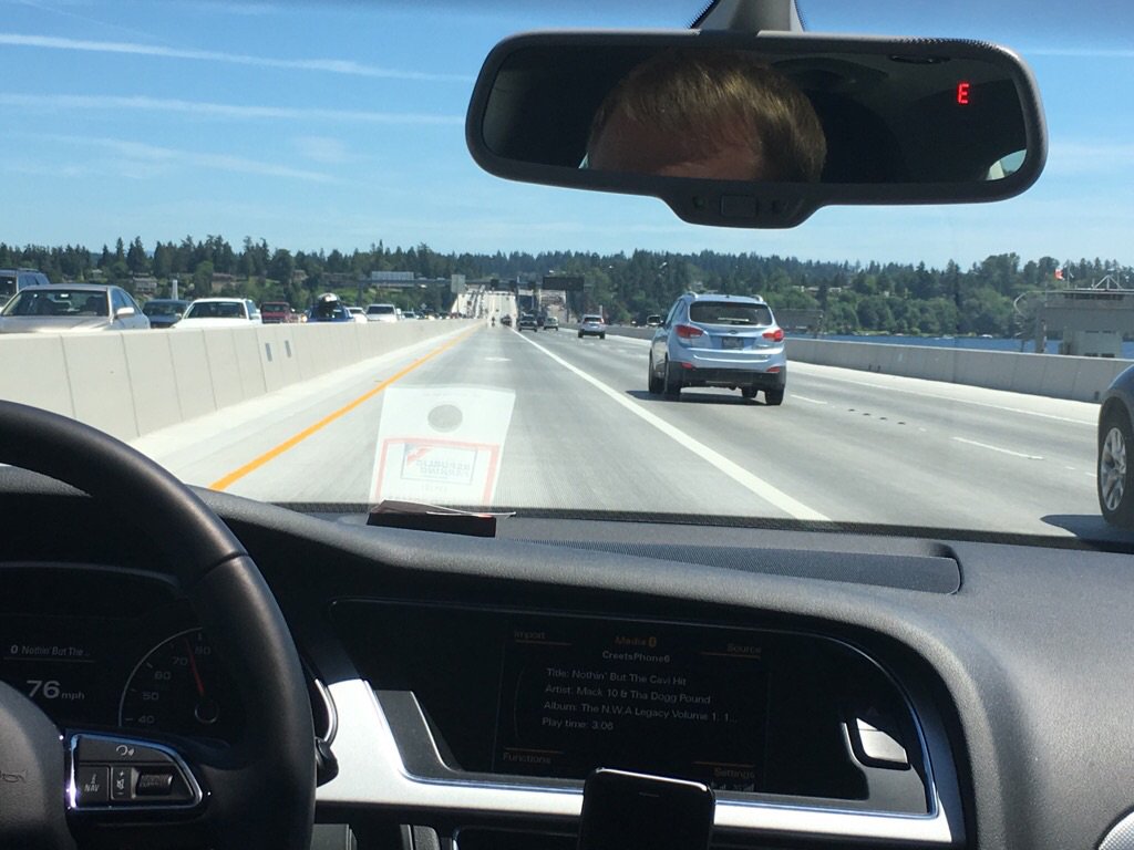 pbarn2000's tweet photo. Love your new #HOV lane, @520_bridge! https://t.co/o0nT3InFZR