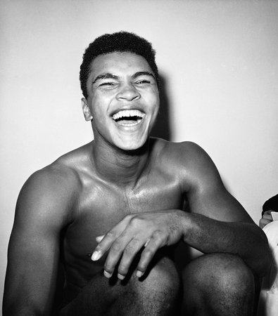 'I got speed & endurance; you'd better increase your insurance' More#MuhammadAli verses: bit.ly/22FueYi?utm_me… https://t.co/CuuAeiCVmf