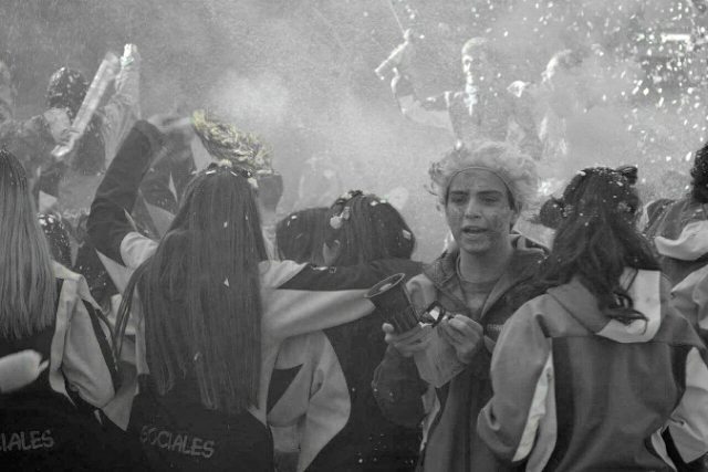 normalsarmiento's tweet photo. como sabemos que no será eterno, lo hacemos in16ualable 🙌 #presentación16 #normalsarmiento #promo16 #yafueessexto https://t.co/ImpQEDuU2g