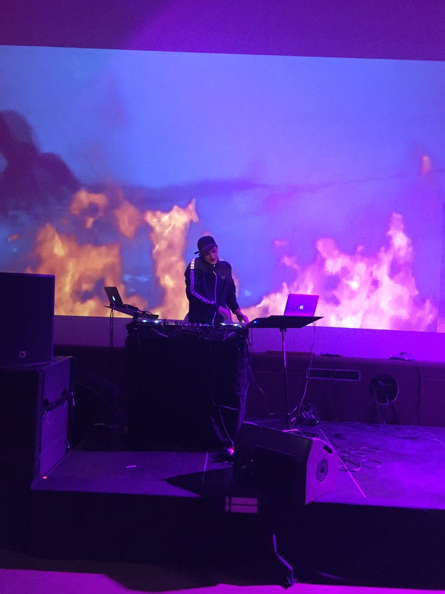 Ankaen e fri, Killa på Landmark i kveld !