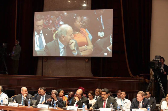 Ver imagen en Twitter Ver imagen en Twitter