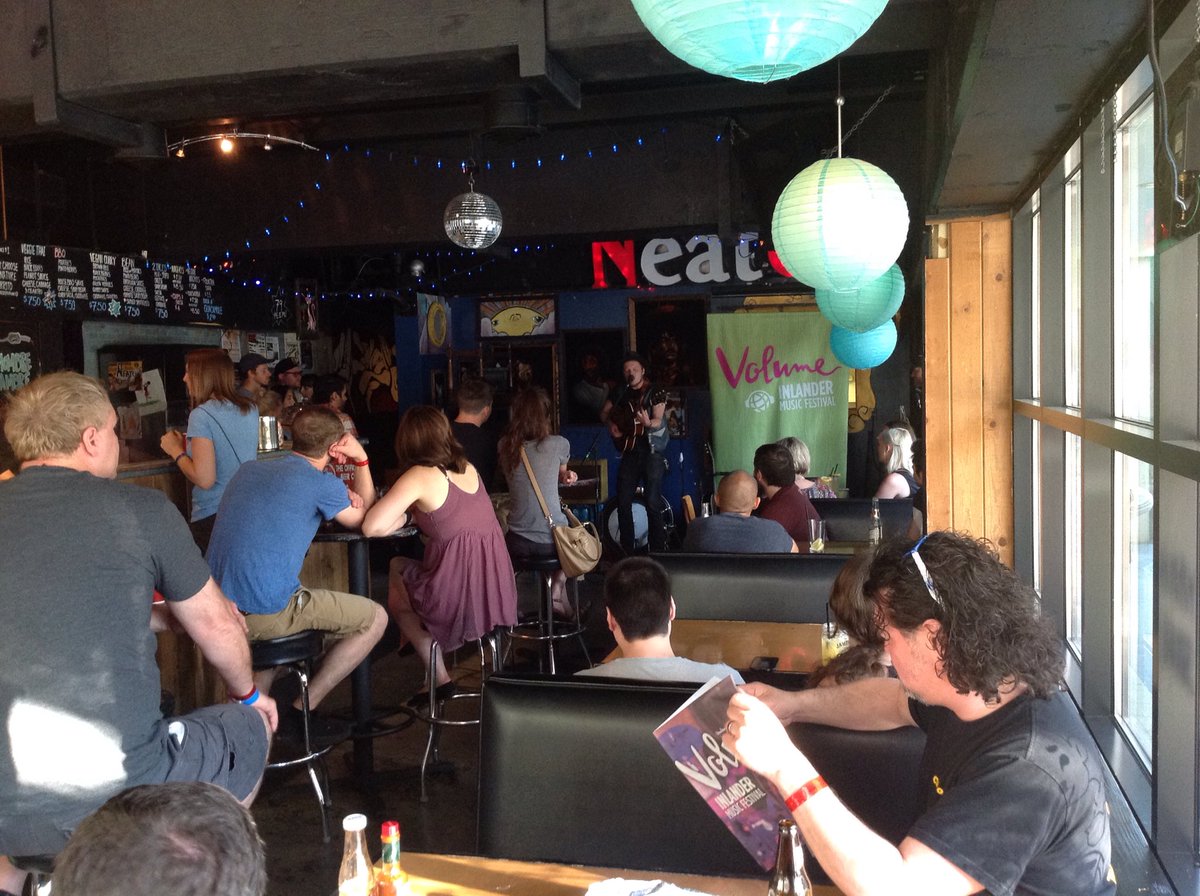 spokanelibrary's tweet photo. Holy Broke at the Baby Bar #volume509 #localmusic #INVolume https://t.co/kpIY93m3wl