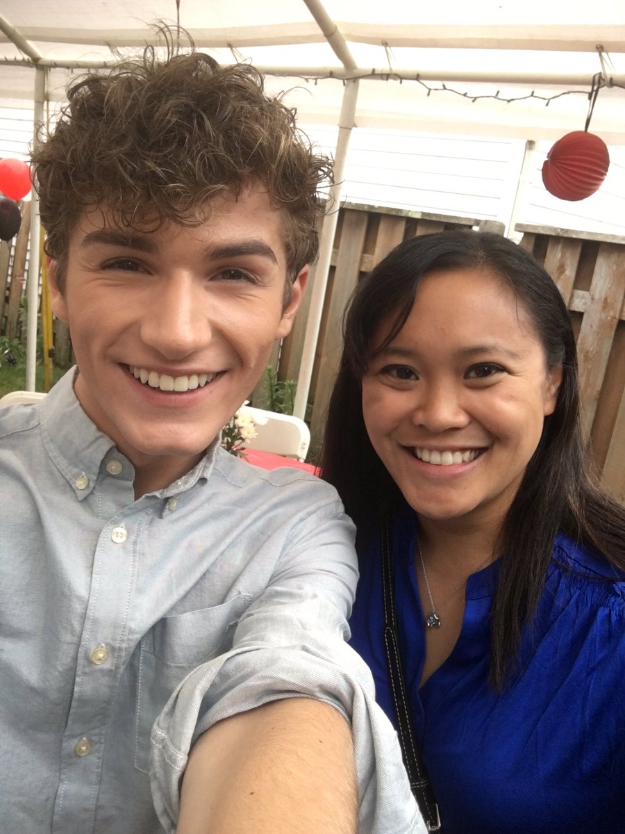 BeeBacero's tweet photo. It's grad party season!! #FalconForensics @Tess_Eifert @henrybierman https://t.co/cVlGPvSztO