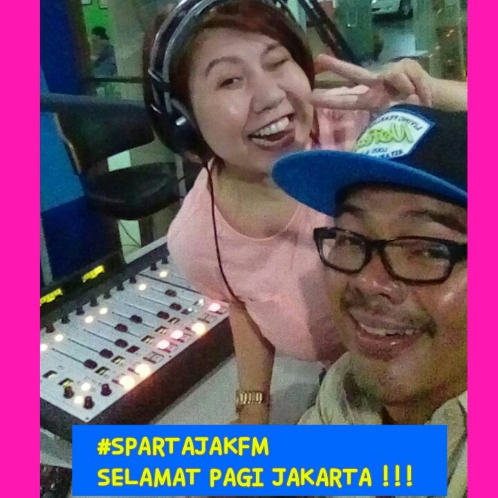 Hari minggu sebelum masuk puasa.. Ceria bersama <a href="/iwanJakFM/">iwan purwanto</a> dan <a href="/mitamegumi/">Mita Hapsari</a> yuk ah! #Spartajakfm