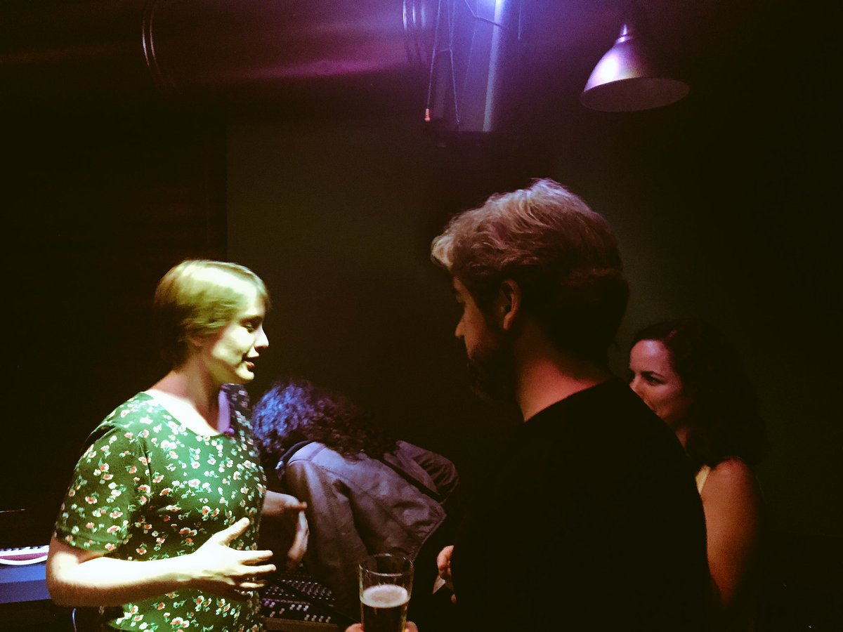 BelugaBluesBand's tweet photo. @femme_fractal y @BelugaBluesBand en @TheHopsValencia #amor #love https://t.co/YlpEMrmwOF