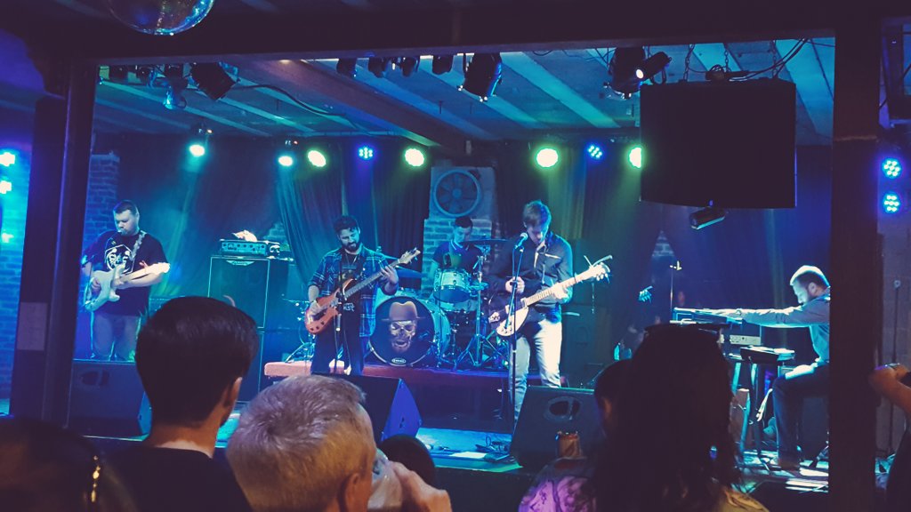 TheGasPanicFans's tweet photo. Amazing set from the @thegaspanic lads! Definitely got something great going on, see y'all at Blackthorn. https://t.co/fCBgKnKMo9