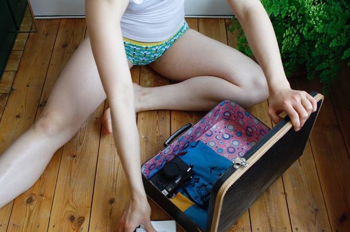 BoxerAndBloomer's tweet photo. Packing for my next adventure!
Sunny beaches rainbows and sea gulls in my suitcase
at https://t.co/LvfnU2ZRVs :) https://t.co/GsBQnfXN5G
