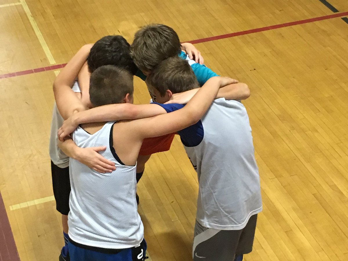 Centennial_LDSB's tweet image. A great day of 3 on 3 basketball- Thanks Frontenac SS student leaders and staff for an amazing event #keepfithavefun