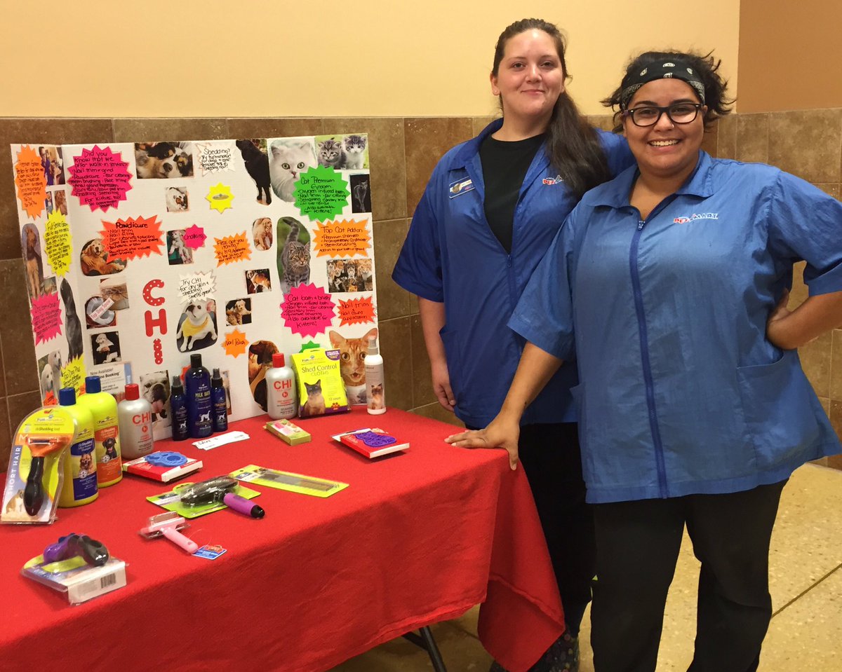 Sparrow143's tweet photo. #MeetTheStylists at #OrangeParkFl #PetSmart My ambassadors!! @dmgelo @Shane_Mac85 https://t.co/QblOaILdv6