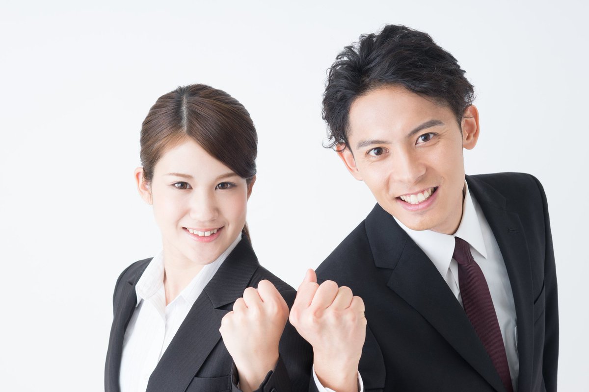 ut_recruit's tweet photo. なぜ有利なの？新卒での就職活動を勧める理由：https://t.co/bkNbLC3BR1 https://t.co/ckRHVCLhLG