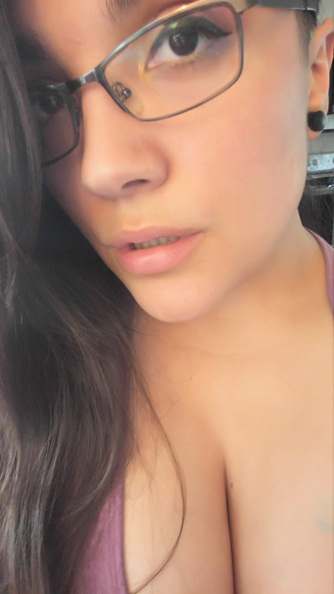 bruniburnhard's tweet photo. it submits itself to the will of Womyn,.. The will of Miss Bruni

 #paypig
@underdeskloser @RTpig  @rtdumb @RT4tat2 https://t.co/b1FmodRotY