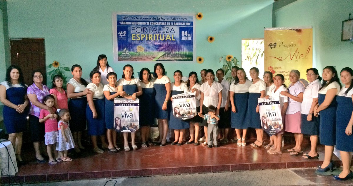 PrJCabrera's tweet photo. En el #SMMA Damas del #DistritoRiojaEste #MNO responden al llamado de "Llevar Luz" en #EsperanzaViva https://t.co/yxEEOl7f8X