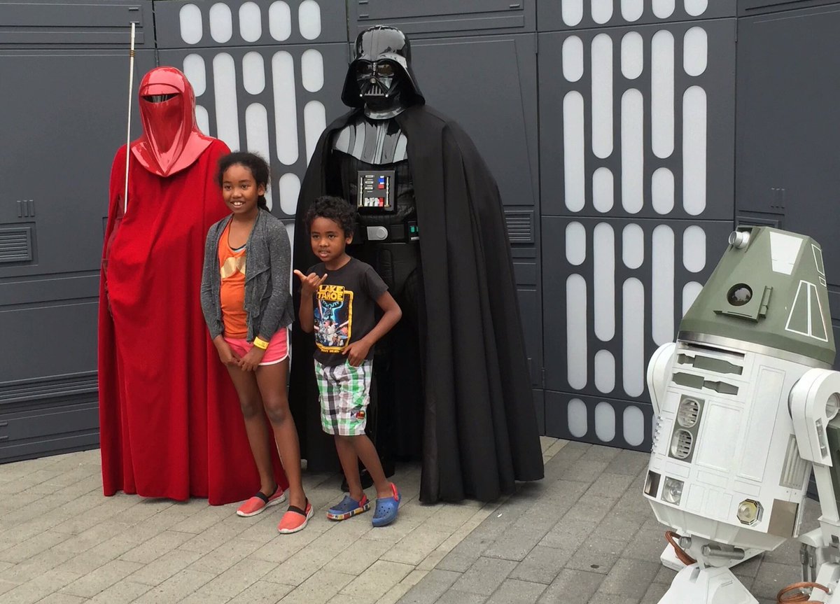 501stLegion's tweet photo. RT @ImperialSands - Having fun today at @LEGOLAND_CA! https://t.co/NGgi6rMDfF