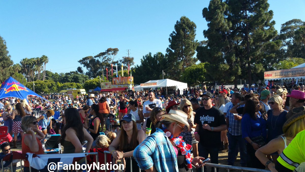FanboyNation's tweet image. #stageview from #shipkicker #country #music #festival
