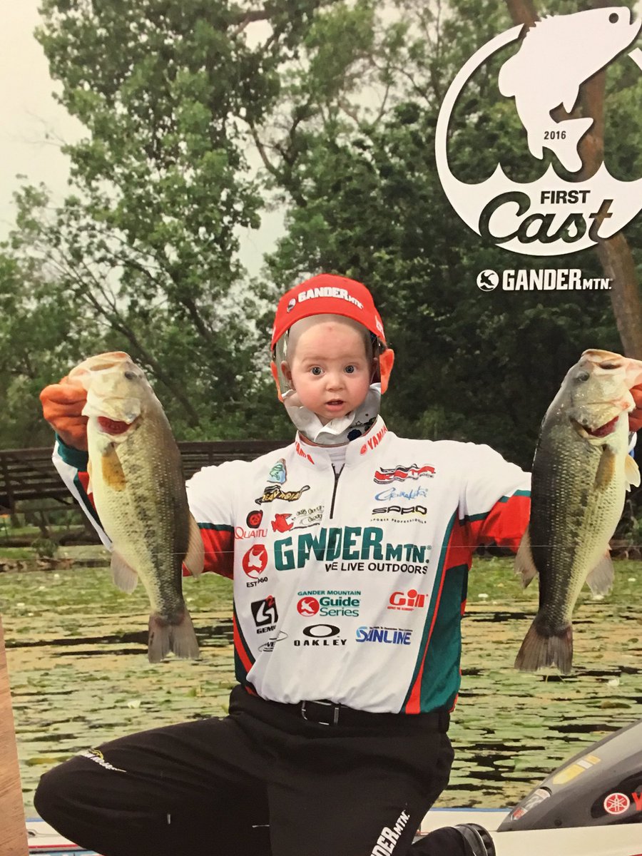 NfacklerTX's tweet photo. Next bass master!! https://t.co/g6HkMvJeA0