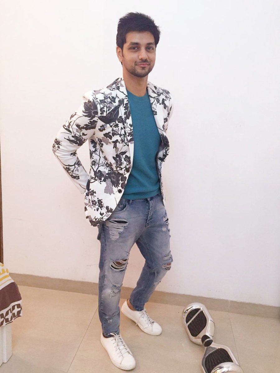 Shakti Arora (@shaktiarora) on Twitter photo 