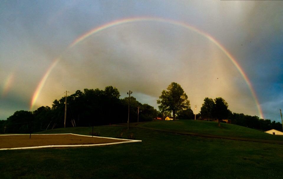 gocrossings's tweet photo. Here is the #Cedarmore rainbow w/o captions. A great gift from the Creator. Camp starts tomorrow! #Identity2016 https://t.co/MkqhkcwGuw