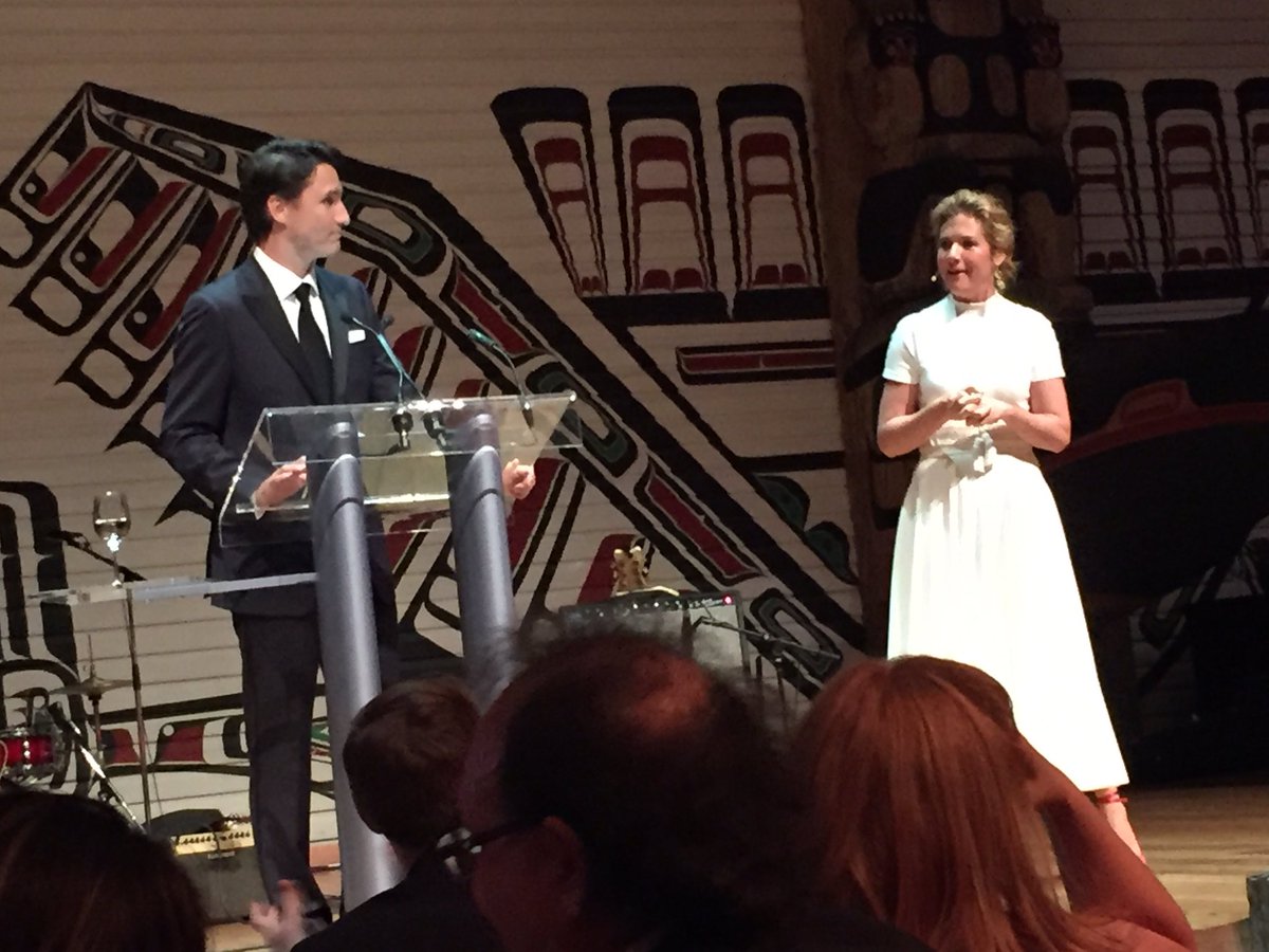 MyleneCrete's tweet photo. Sophie Gregoire Trudeau nous a chanté une petite chanson! #gala150 https://t.co/VPohffNGg8