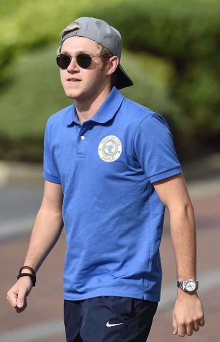 kxngcentineo's tweet photo. HE LOOKS SO FOOKING GORGEOUS I CAN'T NIALL WHY YOU GOTTA DO THIS TO ME https://t.co/c3QzJ8Slaj