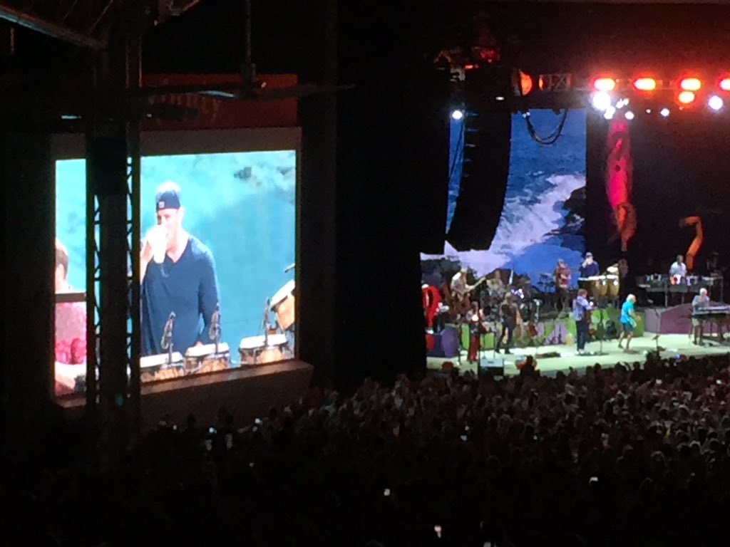 CkJyjZxXAAAffzw.jpg:large