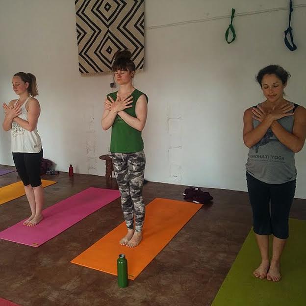 unityyogasheff's tweet photo. Happy Sunday!Photofrom @MinaClimbing's yoga retreat at Finca Margarita last week... #unityontour #garudamudra #spain https://t.co/hgN2knVCMu
