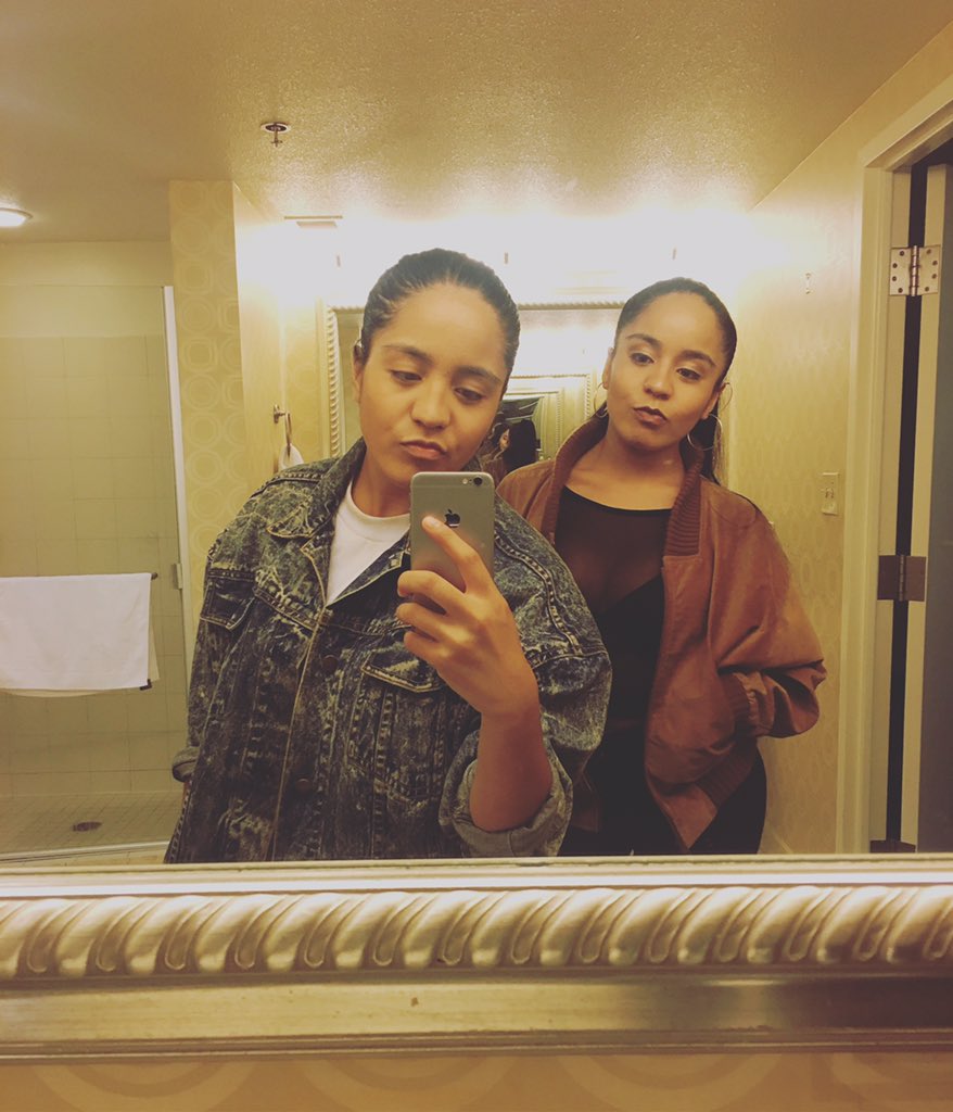 brookexstarce's tweet photo. Leaving for the JLO show at Planet Hollywood! Ready to watch @michael_metuakore kill it on stage! 😍💋💄#Vegas #jloshow https://t.co/Z9P1aidot7
