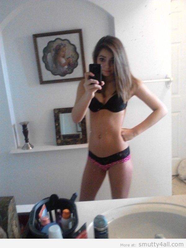 HotSelfiesX's tweet photo. More Hot Girls @ https://t.co/tALMDqkF3D

#selfie #hornygirl #naughtyselfie #jailbait
https://t.co/sZm0tGMScw https://t.co/4pXCfUP0Yv