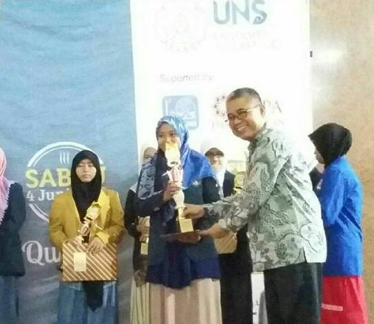 Barakallah Kanza Nabeela Puteri juara 1 lomba "Musabaqoh Tilawatil Qur'an se-pulau Jawa Cabang MHQ 5 juz"
#cies2016