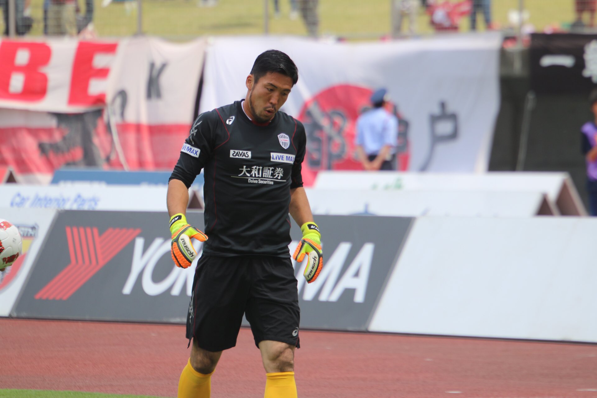 ヴィッセル神戸 A Twitter ゴールキーパーがピッチに登場してウォーミングアップが始まりました T Co Mitkvuscga Vissel 湘南vs神戸 Jリーグ ナビスコカップ スカパー T Co Xh4zxhumb5 Twitter