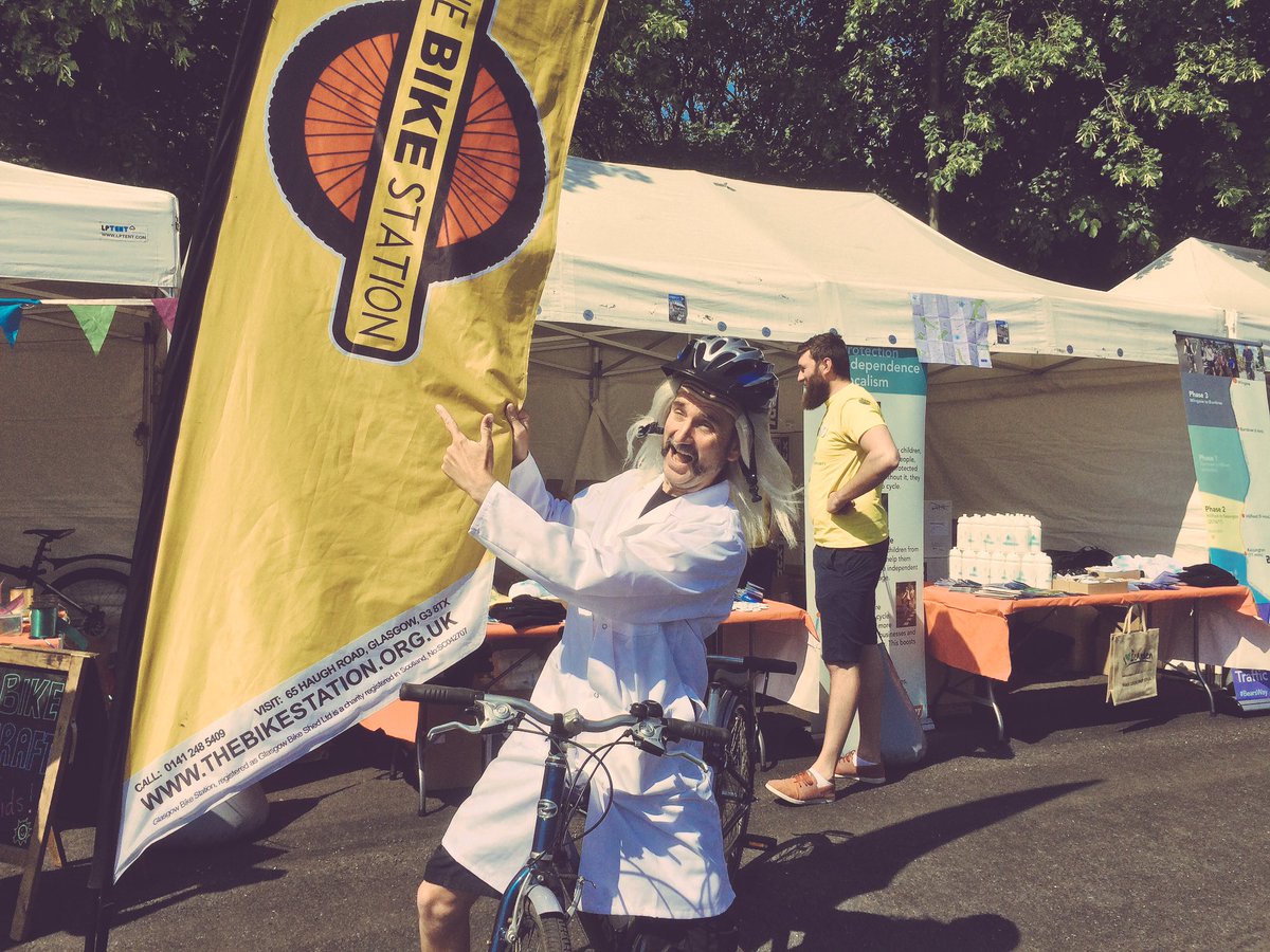 Learn to ride with <a href="/Prof_Balance/">Professor Balance</a> today at the Allander Leisure Centre until 4pm! #BigBikeFest