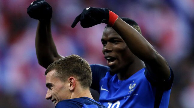 Evra : "J'ai prévenu Pogba et Griezmann. Il n'y a plus Karim, si les choses se passent mal, c'est eux qui prendront"