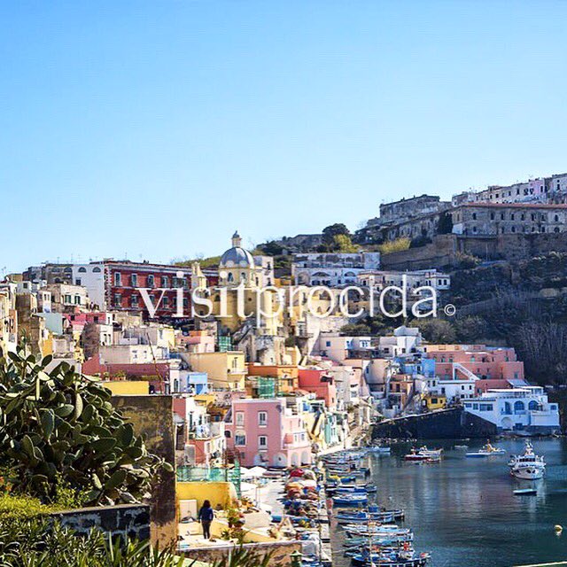 VisitProcida tweet media
