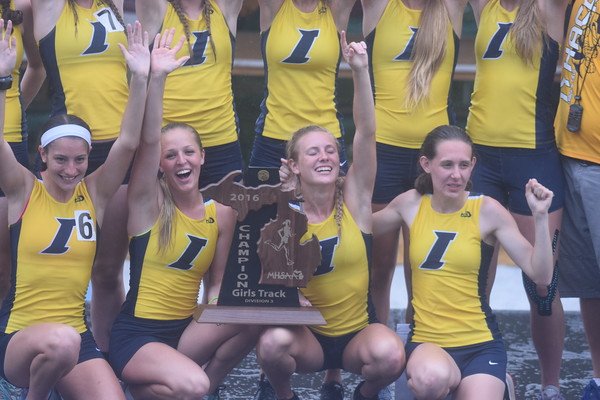 MIPrepZoneMS's tweet photo. Tears of joy: @IthacaPride wins program's first-ever state championship +gallery https://t.co/7kyKFkl1Xt https://t.co/v9V0RvVkGn