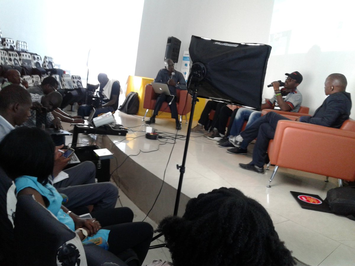 guissey's tweet photo. Panel sur le contenu youtube et la monétisation
#Faby #kebetu #FABY2016 https://t.co/IuuaOreyxz
