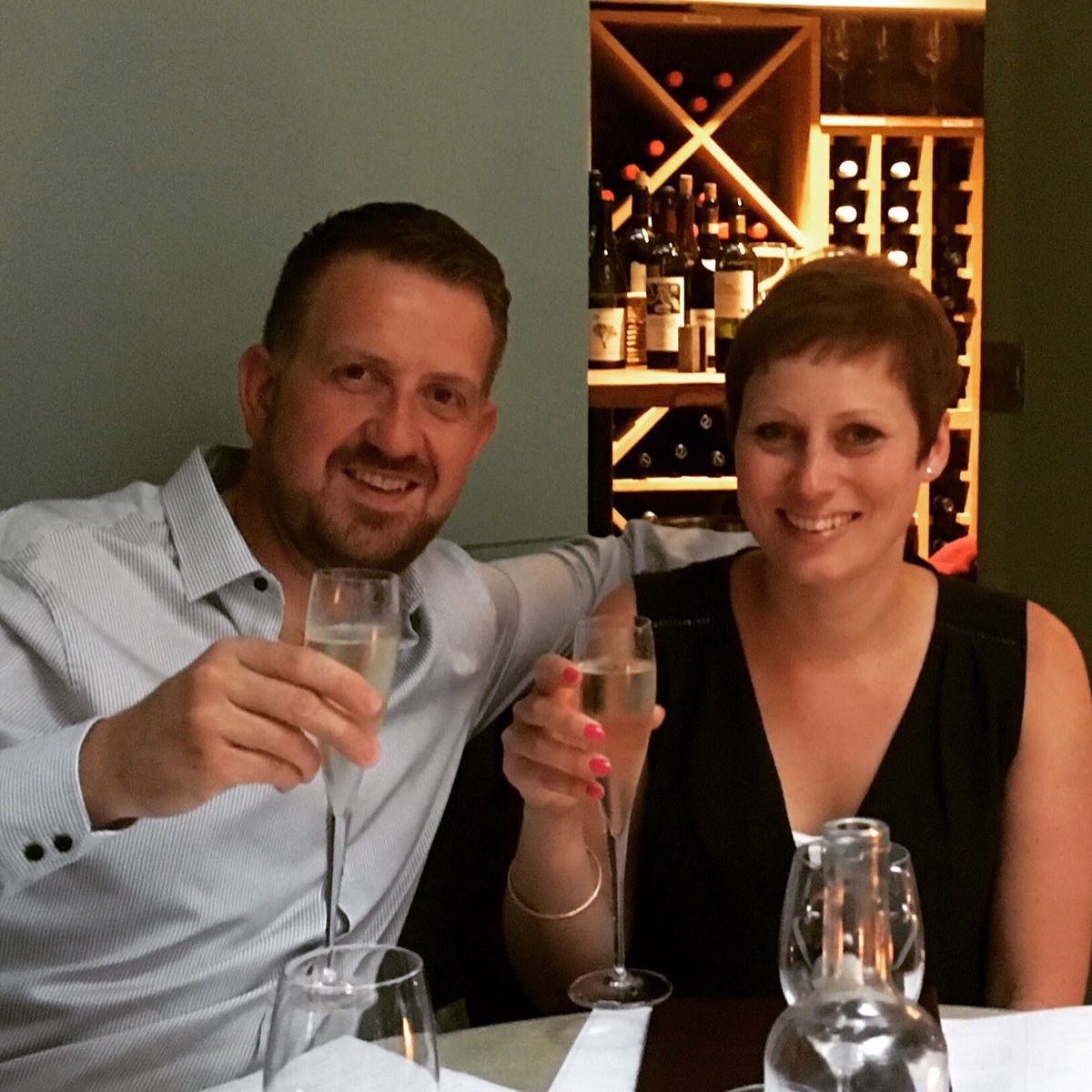 LewyGolf's tweet photo. Great night @YorkandAlbany @GordonRamsay  for our anniversary. Food superb, especially @ChefWillStanyer 's brownie!! https://t.co/cDfVPyl0gb