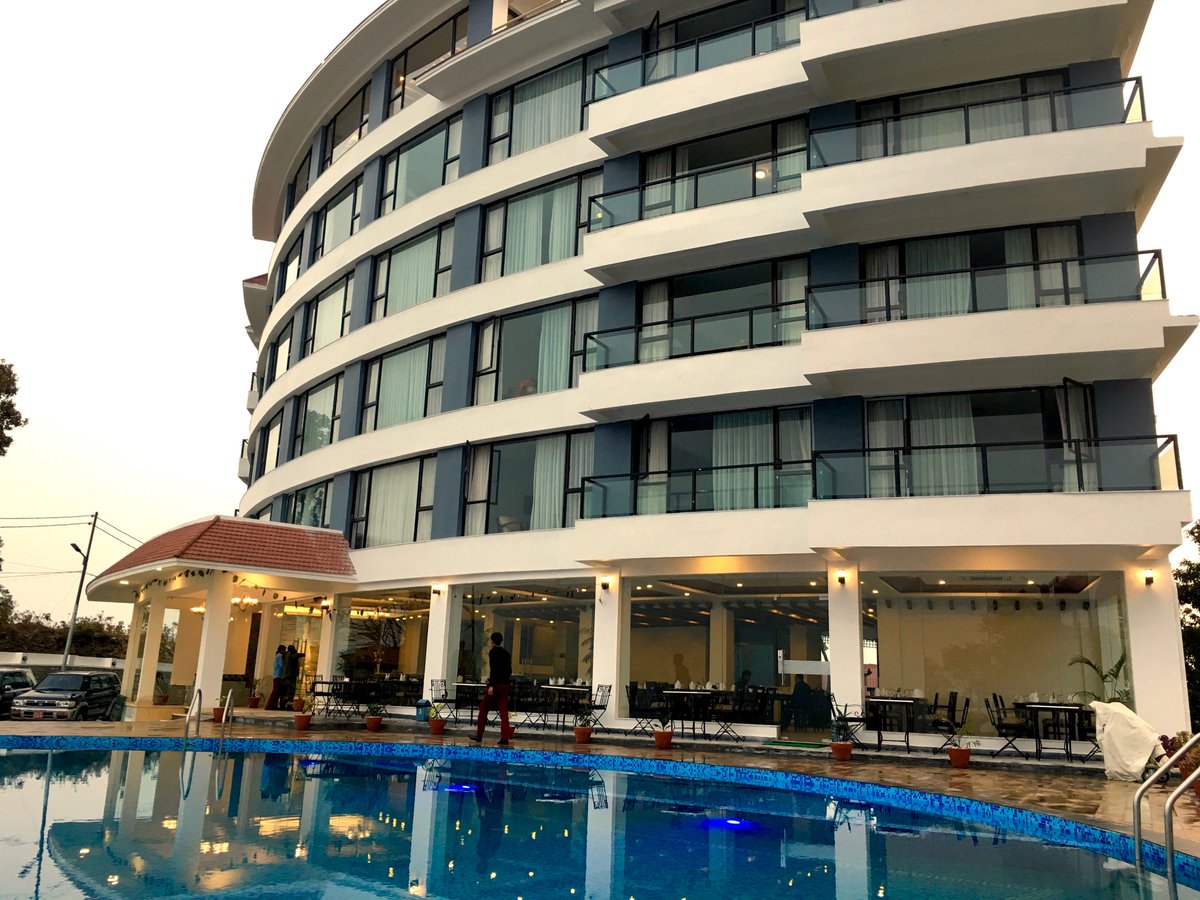 KGHGroup's tweet photo. Built in a Contemporary Semi Circular #Architecture
#KGHGroup - Himalayan Front #Hotel https://t.co/7Ug7Zvc9mp