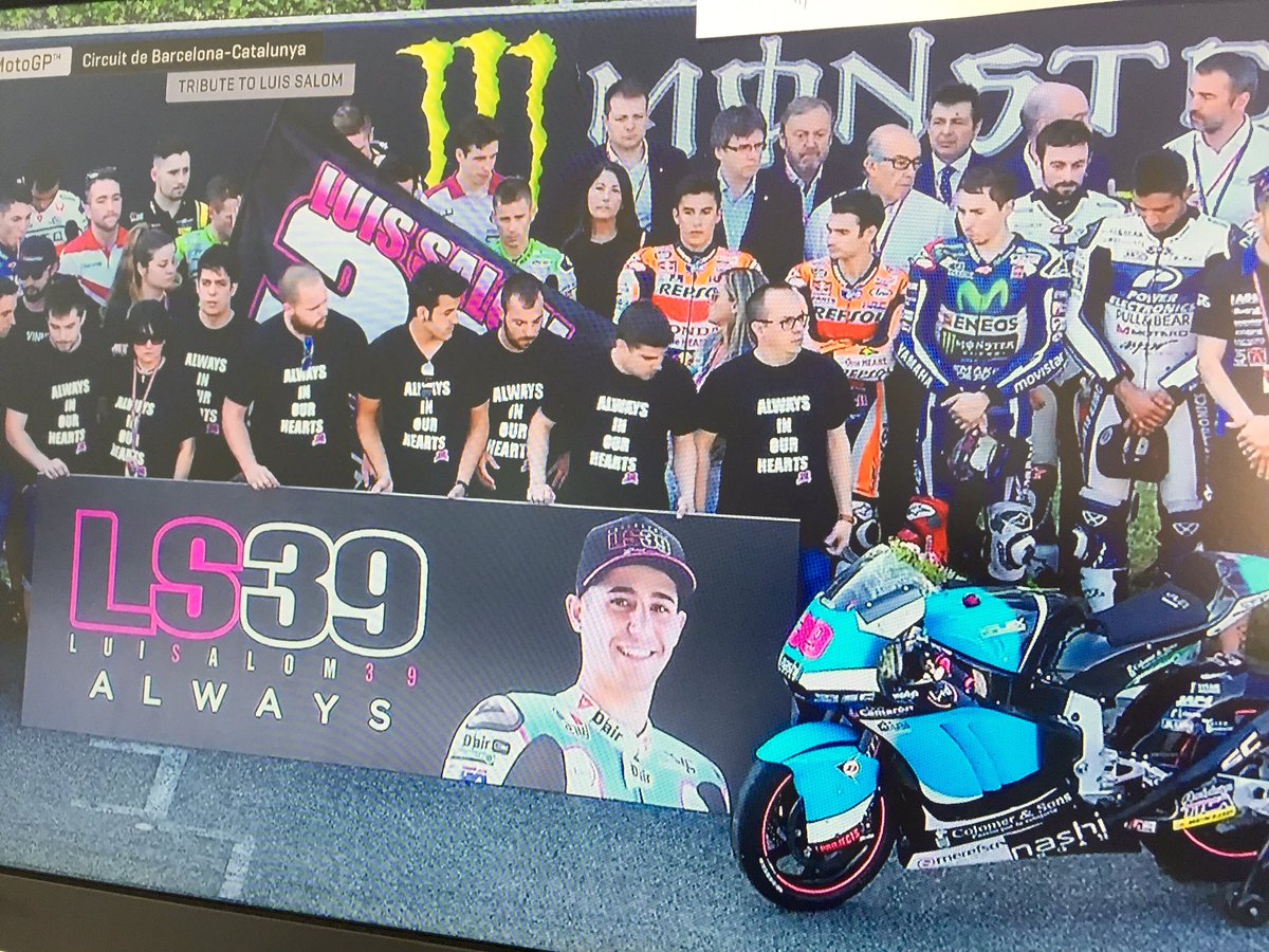 Alex_66's tweet photo. One passion - One Family - gone but never forgotten ... #Mexicano39 https://t.co/ldIuvelJSv