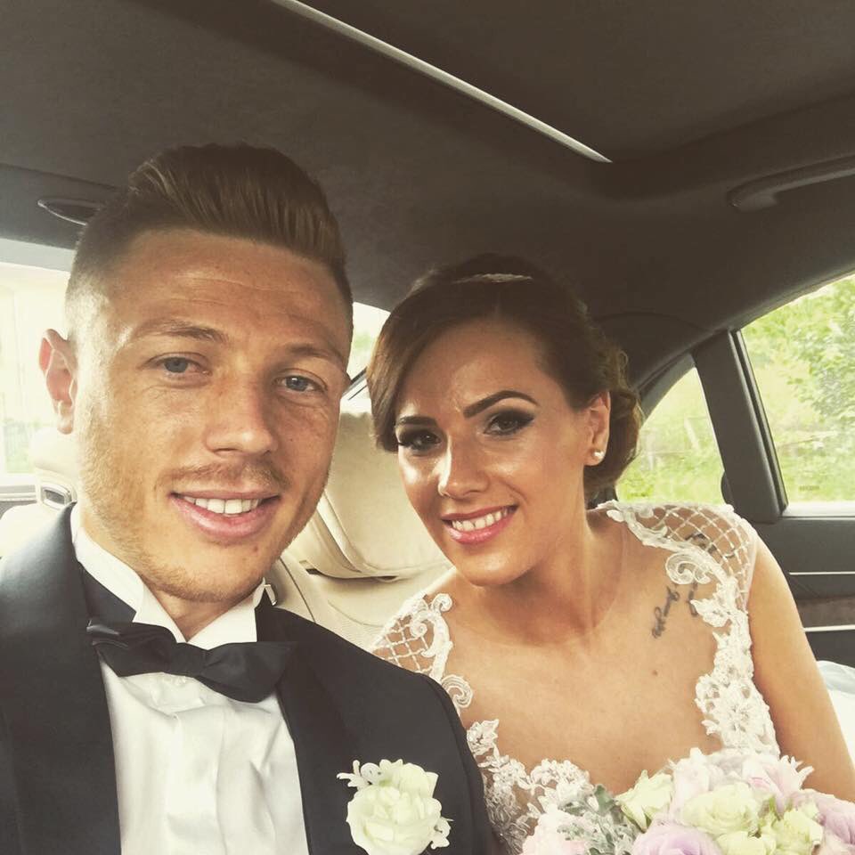 ascolicalciofc's tweet image. i più sinceri auguri a Bogdan #Mitrea e alla sua Roxana che ieri sono convolati a nozze!

#ascolipicchio  @Lega_B