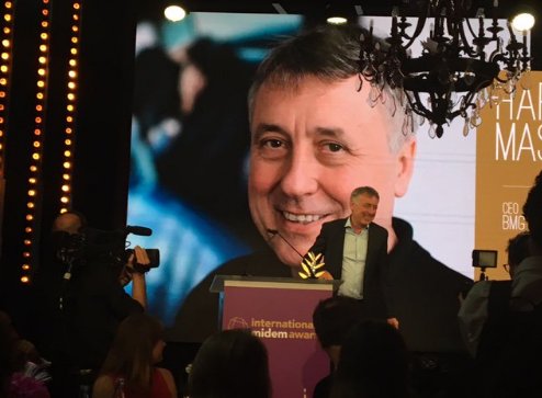 midem's tweet photo. HBD! #midem's 50th anniversary evening in pictures: Int'l Midem Awards, Calypso Rose, #MAA https://t.co/TPYGbsJaHx https://t.co/RqpT5Z1WGe