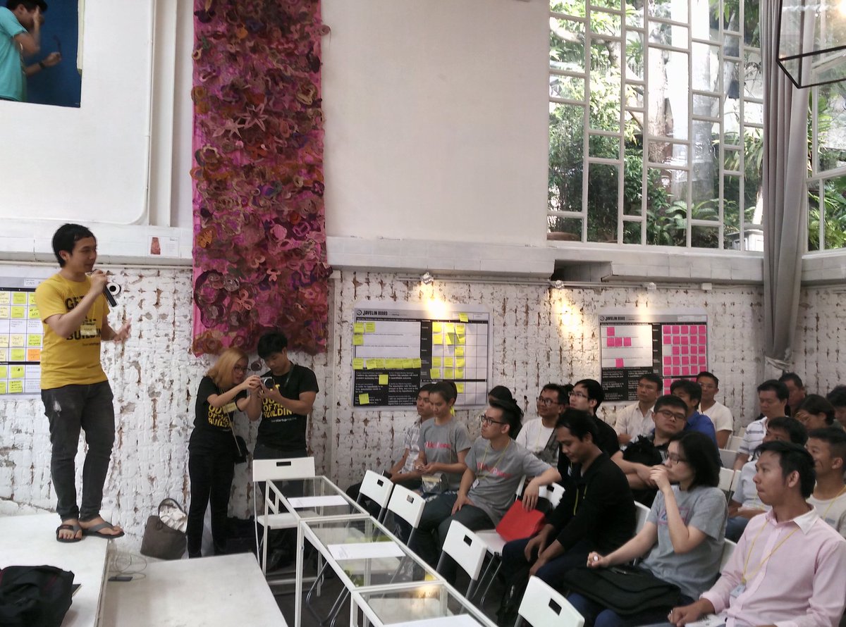 TO's tweet photo. Here at the first @Lean workshop in Bangkok, Thailand! https://t.co/eVEU7P4YFB