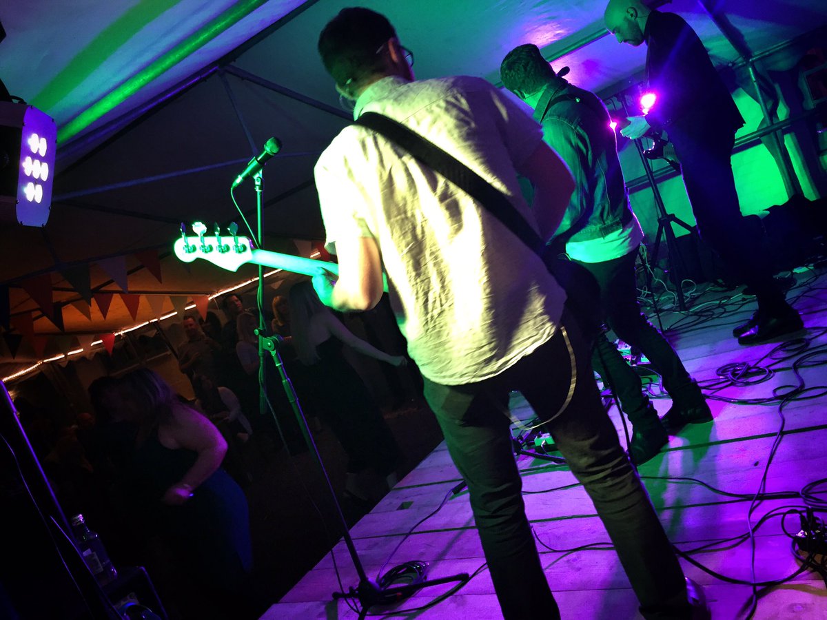activrightbrain's tweet photo. So many great photo ops last night at #TheMulberry. Celebrating #Mulberry10 with @thelionels. #livemusic #music https://t.co/aHgFQ80DIA