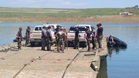 mustefaebdi's tweet photo. كيف عبرت #YPG الفرات الى #منبج 
#rojava https://t.co/DwEOaHG0tW