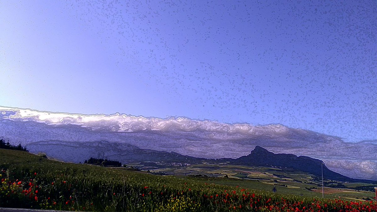 AdrianPR_meteo's tweet photo. TIMELAPSE RIOJA ALAVESA 04-06-2016 | EN EL OJO DE LA TORMENTA: https://t.co/UXzHGZJca5 https://t.co/UZQzWaoz9h