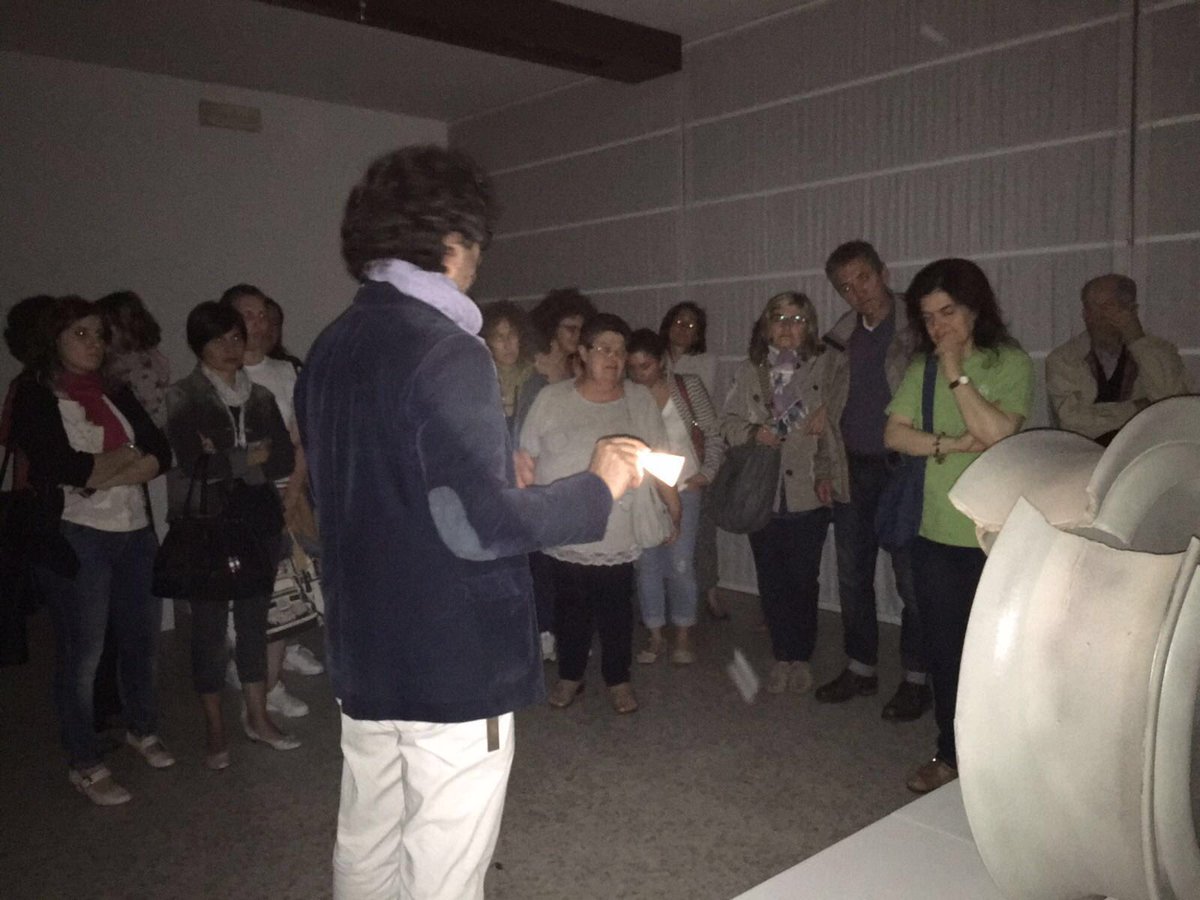 nottambuli al #museo! #buonanotteceramica #formenellanotte #carlozauli #buongiornoceramica #nottedeimusei