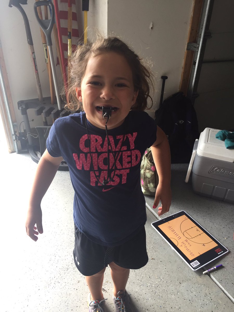 jclambert33's tweet image. Had a little help from this one during interval work this morning #400s #SundayFunday #minime 💜🙌🏻😎