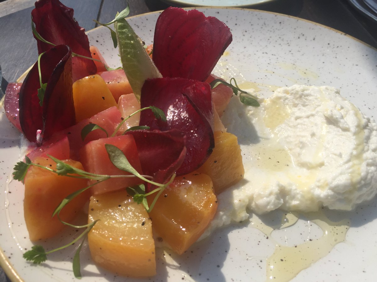 ButlerMayDesign's tweet image. Late sunny lunch @selfridges Forest on the Roof restaurant. Love the two tone herringbone #SummerStartsNow #design