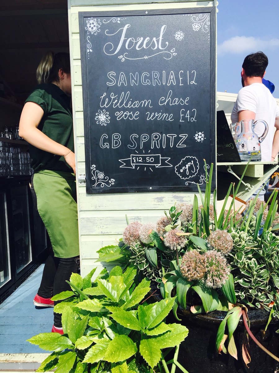 ButlerMayDesign's tweet image. Late sunny lunch @selfridges Forest on the Roof restaurant. Love the two tone herringbone #SummerStartsNow #design