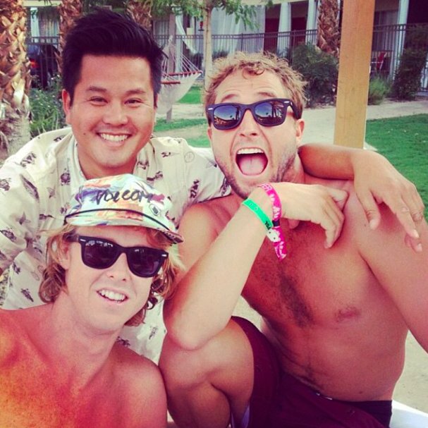 #TheHook for the boys! Hope everyone is enjoying their #SundayFUNday 

Shop link in profile.