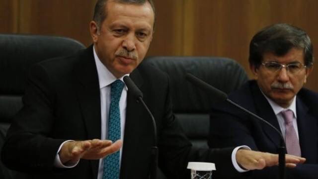 Dusunce2015's tweet photo. Davutoğlu'nun istifasından sonra ona yakın olan gazeteciler zarar gördü #Türkiye#Davutoğlu https://t.co/4H6lpNph5K https://t.co/hZGFxE4MYY