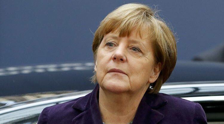Dusunce2015's tweet photo. Merkel Türkiye’ye parlamentoyu güçlendirmeyi tavsiye etti #Türkiye#Almanya#Merkelintavsiye https://t.co/dkMl75kvpA https://t.co/sC9fuSWfKV